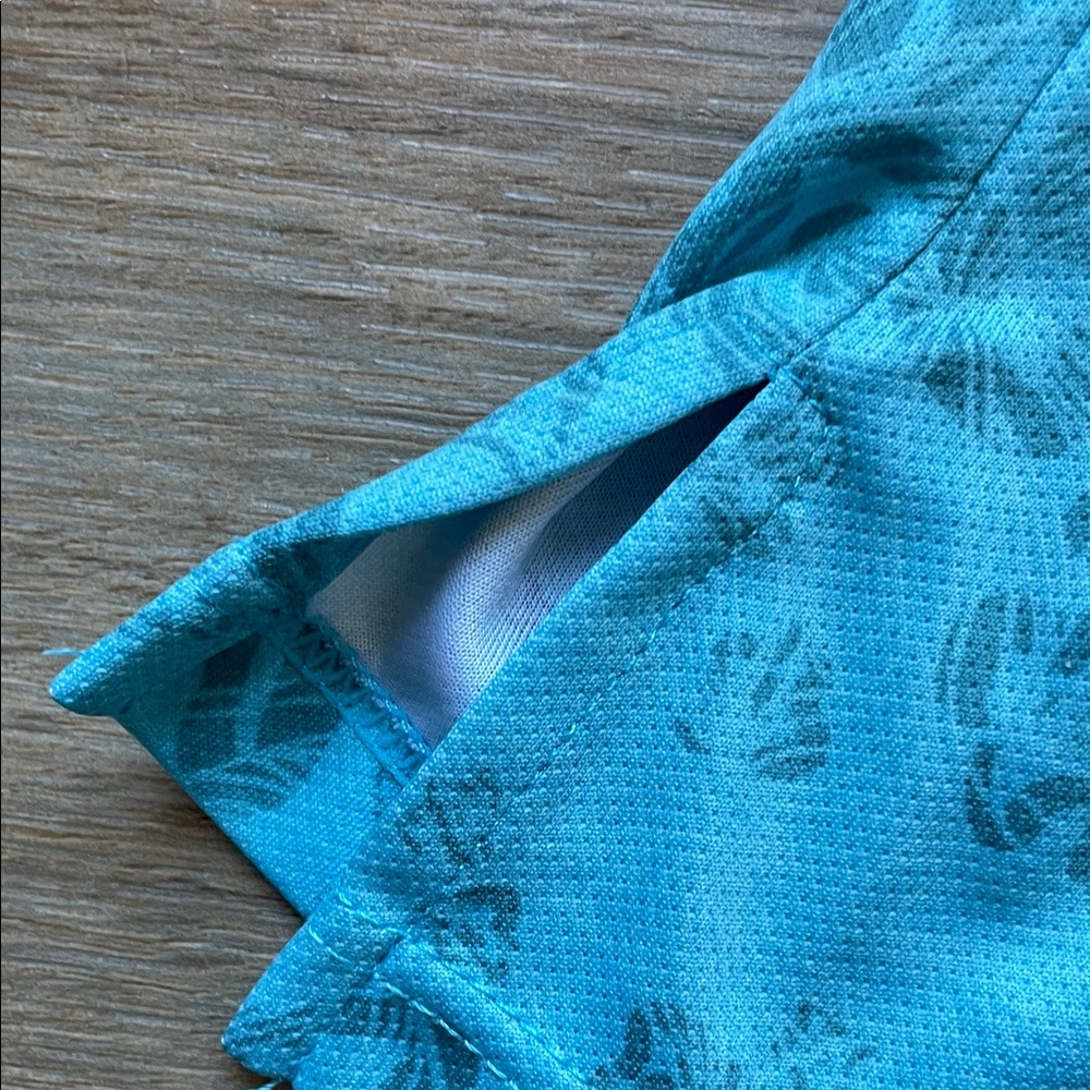 Shebeest Light Aqua Leopard-Print cycling Tank with zippered back pocket - Picture 7 of 7